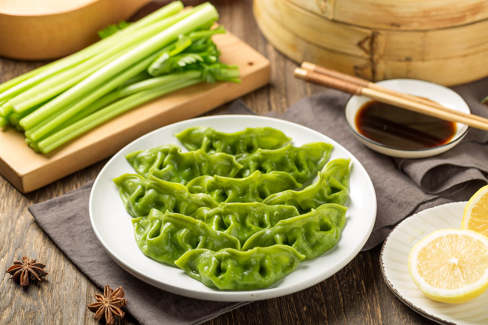 绿皮芹菜肉水饺